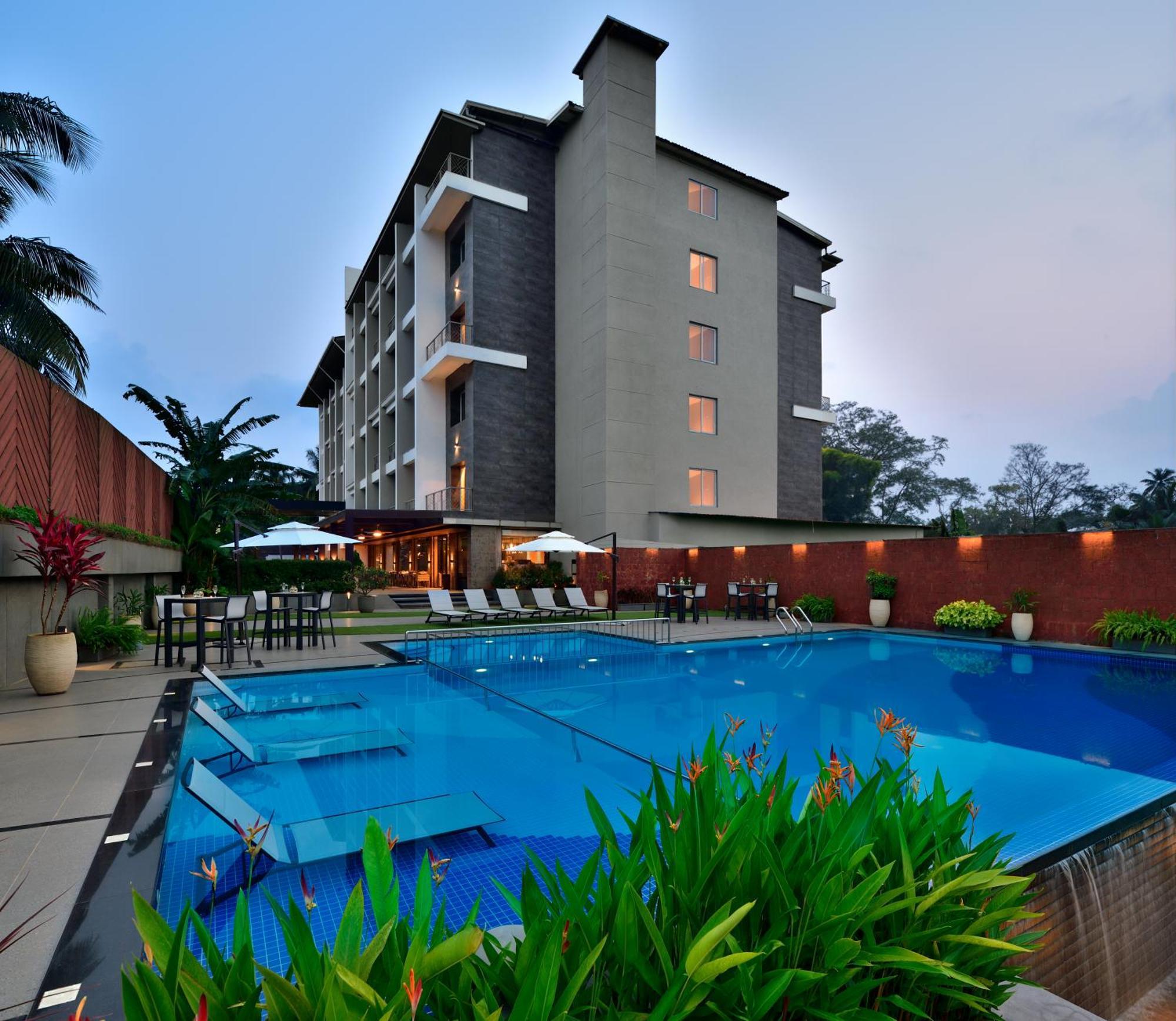 Citadines Arpora Nagoa Goa Hotel Exterior photo